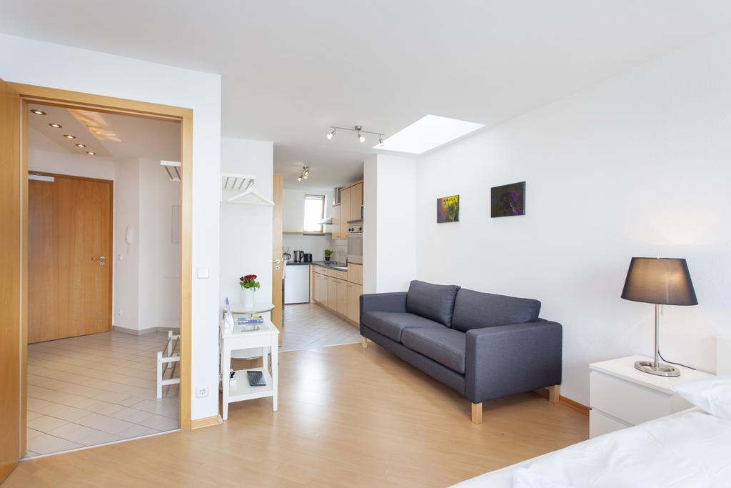 The Danziger, 2 Unique Lofty Style Units In Prenzlauerberg Apartment Berlin Room photo